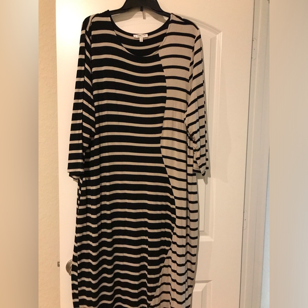 Two tone long sleeve cotton dress, no pockets